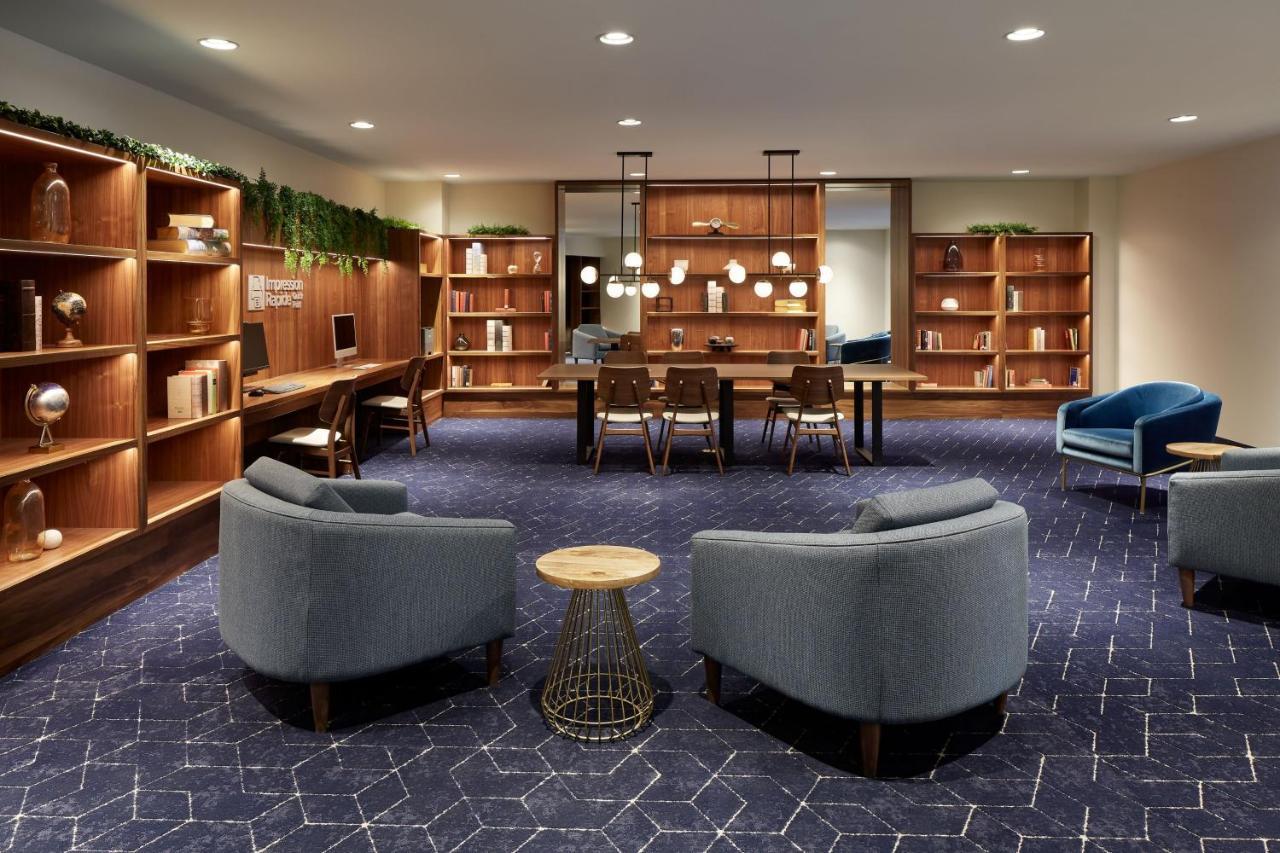 Courtyard Montreal Midtown 호텔 외부 사진