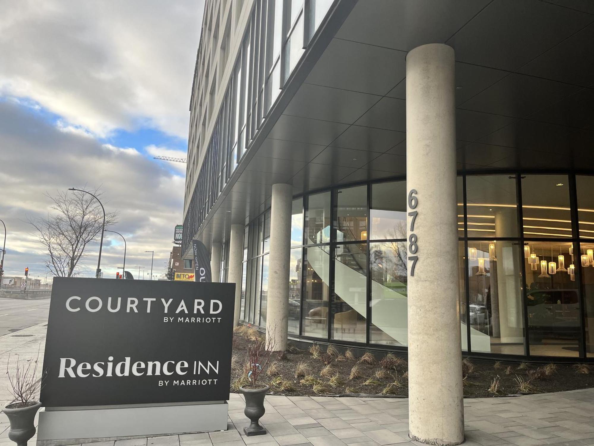 Courtyard Montreal Midtown 호텔 외부 사진